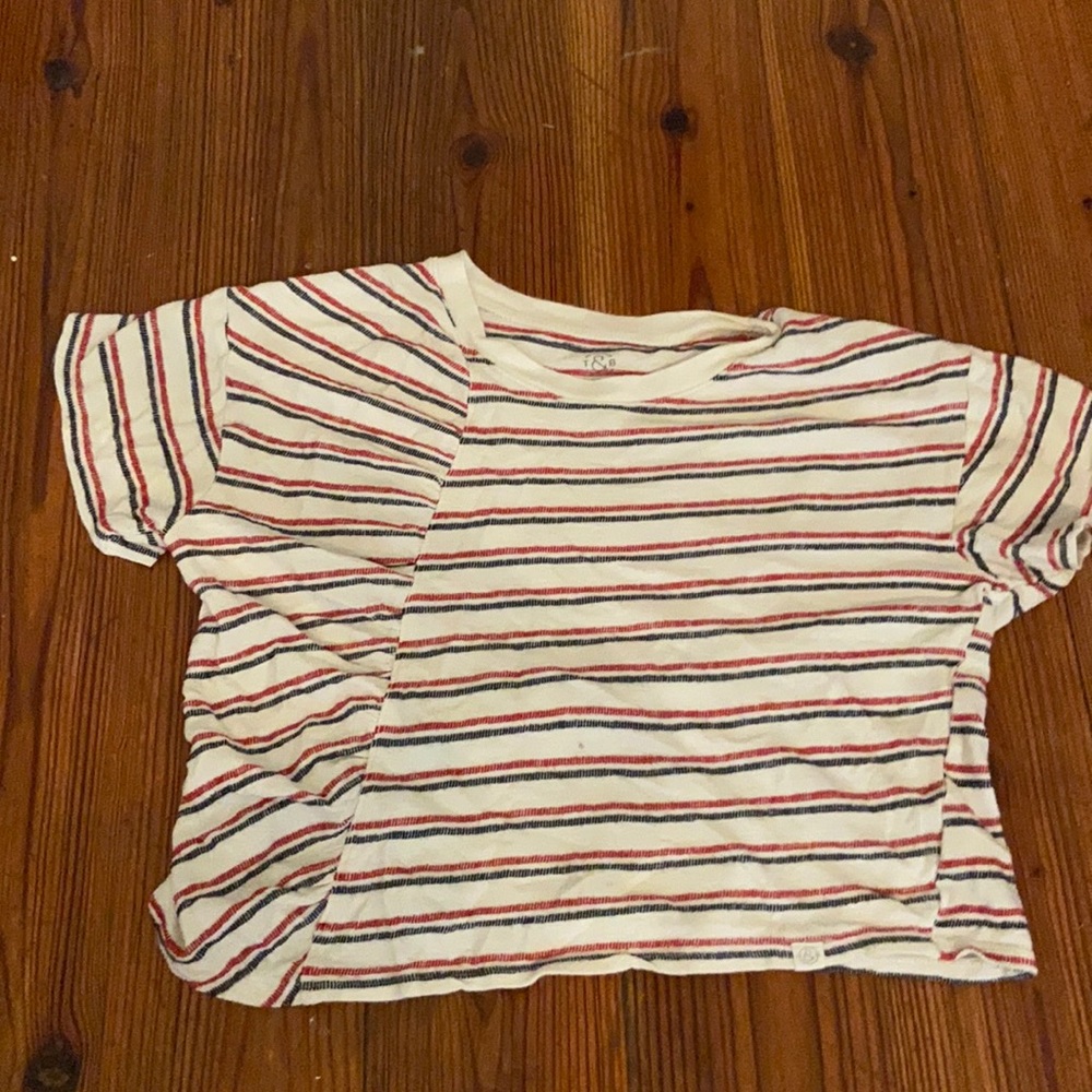 slightly cropped t-shirt